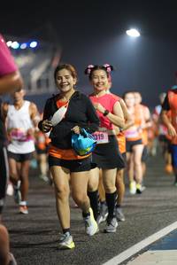 BIB: 319
                            <button type="button" onclick="openModal(16128892)" class="btn btn-primary btn-sm float-right btn-popup" data-toggle="modal" data-target=".modal-high-quality">
                        <i class="fas fa-shopping-cart"></i> Add to Cart
                    </button>
                                            <button type="button" onclick="isThisMe(16128892, true)" class="btn btn-success btn-sm float-right btn-popup btn-isme hidden" data-toggle="tooltip" data-placement="bottom" title="นี่คือรูปของคุณใช่ไหม คลิกที่นี่เพื่อเอาเข้าอัลบั้ม">
                        <i class="fas fa-plus"></i> Add to album
                    </button>
                    <button type="button" onclick="isThisMe(16128892, false)" class="btn btn-warning btn-sm float-right btn-popup btn-isnotme hidden">
                        <i class="fas fa-ban"></i> Remove from album
                    </button>