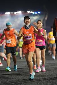 BIB: 26047, 25610
                            <button type="button" onclick="openModal(16125934)" class="btn btn-primary btn-sm float-right btn-popup" data-toggle="modal" data-target=".modal-high-quality">
                        <i class="fas fa-shopping-cart"></i> Add to Cart
                    </button>
                                            <button type="button" onclick="isThisMe(16125934, true)" class="btn btn-success btn-sm float-right btn-popup btn-isme hidden" data-toggle="tooltip" data-placement="bottom" title="นี่คือรูปของคุณใช่ไหม คลิกที่นี่เพื่อเอาเข้าอัลบั้ม">
                        <i class="fas fa-plus"></i> Add to album
                    </button>
                    <button type="button" onclick="isThisMe(16125934, false)" class="btn btn-warning btn-sm float-right btn-popup btn-isnotme hidden">
                        <i class="fas fa-ban"></i> Remove from album
                    </button>