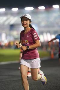 BIB: 062
                            <button type="button" onclick="openModal(16099118)" class="btn btn-primary btn-sm float-right btn-popup" data-toggle="modal" data-target=".modal-high-quality">
                        <i class="fas fa-shopping-cart"></i> Add to Cart
                    </button>
                                            <button type="button" onclick="isThisMe(16099118, true)" class="btn btn-success btn-sm float-right btn-popup btn-isme hidden" data-toggle="tooltip" data-placement="bottom" title="นี่คือรูปของคุณใช่ไหม คลิกที่นี่เพื่อเอาเข้าอัลบั้ม">
                        <i class="fas fa-plus"></i> Add to album
                    </button>
                    <button type="button" onclick="isThisMe(16099118, false)" class="btn btn-warning btn-sm float-right btn-popup btn-isnotme hidden">
                        <i class="fas fa-ban"></i> Remove from album
                    </button>