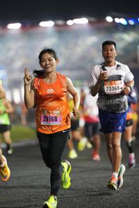 BIB: 23368, 26168
                            <button type="button" onclick="openModal(16102086)" class="btn btn-primary btn-sm float-right btn-popup" data-toggle="modal" data-target=".modal-high-quality">
                        <i class="fas fa-shopping-cart"></i> Add to Cart
                    </button>
                                            <button type="button" onclick="isThisMe(16102086, true)" class="btn btn-success btn-sm float-right btn-popup btn-isme hidden" data-toggle="tooltip" data-placement="bottom" title="นี่คือรูปของคุณใช่ไหม คลิกที่นี่เพื่อเอาเข้าอัลบั้ม">
                        <i class="fas fa-plus"></i> Add to album
                    </button>
                    <button type="button" onclick="isThisMe(16102086, false)" class="btn btn-warning btn-sm float-right btn-popup btn-isnotme hidden">
                        <i class="fas fa-ban"></i> Remove from album
                    </button>