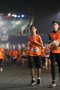 BIB: 21281
                            <button type="button" onclick="openModal(16141614)" class="btn btn-primary btn-sm float-right btn-popup" data-toggle="modal" data-target=".modal-high-quality">
                        <i class="fas fa-shopping-cart"></i> Add to Cart
                    </button>
                                            <button type="button" onclick="isThisMe(16141614, true)" class="btn btn-success btn-sm float-right btn-popup btn-isme hidden" data-toggle="tooltip" data-placement="bottom" title="นี่คือรูปของคุณใช่ไหม คลิกที่นี่เพื่อเอาเข้าอัลบั้ม">
                        <i class="fas fa-plus"></i> Add to album
                    </button>
                    <button type="button" onclick="isThisMe(16141614, false)" class="btn btn-warning btn-sm float-right btn-popup btn-isnotme hidden">
                        <i class="fas fa-ban"></i> Remove from album
                    </button>