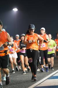 BIB: 072
                            <button type="button" onclick="openModal(16132926)" class="btn btn-primary btn-sm float-right btn-popup" data-toggle="modal" data-target=".modal-high-quality">
                        <i class="fas fa-shopping-cart"></i> Add to Cart
                    </button>
                                            <button type="button" onclick="isThisMe(16132926, true)" class="btn btn-success btn-sm float-right btn-popup btn-isme hidden" data-toggle="tooltip" data-placement="bottom" title="นี่คือรูปของคุณใช่ไหม คลิกที่นี่เพื่อเอาเข้าอัลบั้ม">
                        <i class="fas fa-plus"></i> Add to album
                    </button>
                    <button type="button" onclick="isThisMe(16132926, false)" class="btn btn-warning btn-sm float-right btn-popup btn-isnotme hidden">
                        <i class="fas fa-ban"></i> Remove from album
                    </button>