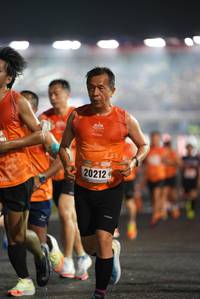 BIB: 20212
                            <button type="button" onclick="openModal(16098952)" class="btn btn-primary btn-sm float-right btn-popup" data-toggle="modal" data-target=".modal-high-quality">
                        <i class="fas fa-shopping-cart"></i> Add to Cart
                    </button>
                                            <button type="button" onclick="isThisMe(16098952, true)" class="btn btn-success btn-sm float-right btn-popup btn-isme hidden" data-toggle="tooltip" data-placement="bottom" title="นี่คือรูปของคุณใช่ไหม คลิกที่นี่เพื่อเอาเข้าอัลบั้ม">
                        <i class="fas fa-plus"></i> Add to album
                    </button>
                    <button type="button" onclick="isThisMe(16098952, false)" class="btn btn-warning btn-sm float-right btn-popup btn-isnotme hidden">
                        <i class="fas fa-ban"></i> Remove from album
                    </button>