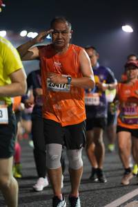 BIB: 0417, 373, 
                            <button type="button" onclick="openModal(16124316)" class="btn btn-primary btn-sm float-right btn-popup" data-toggle="modal" data-target=".modal-high-quality">
                        <i class="fas fa-shopping-cart"></i> Add to Cart
                    </button>
                                            <button type="button" onclick="isThisMe(16124316, true)" class="btn btn-success btn-sm float-right btn-popup btn-isme hidden" data-toggle="tooltip" data-placement="bottom" title="นี่คือรูปของคุณใช่ไหม คลิกที่นี่เพื่อเอาเข้าอัลบั้ม">
                        <i class="fas fa-plus"></i> Add to album
                    </button>
                    <button type="button" onclick="isThisMe(16124316, false)" class="btn btn-warning btn-sm float-right btn-popup btn-isnotme hidden">
                        <i class="fas fa-ban"></i> Remove from album
                    </button>