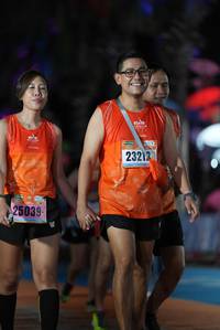 BIB: 23212, 25039
                            <button type="button" onclick="openModal(16360398)" class="btn btn-primary btn-sm float-right btn-popup" data-toggle="modal" data-target=".modal-high-quality">
                        <i class="fas fa-shopping-cart"></i> Add to Cart
                    </button>
                                            <button type="button" onclick="isThisMe(16360398, true)" class="btn btn-success btn-sm float-right btn-popup btn-isme hidden" data-toggle="tooltip" data-placement="bottom" title="นี่คือรูปของคุณใช่ไหม คลิกที่นี่เพื่อเอาเข้าอัลบั้ม">
                        <i class="fas fa-plus"></i> Add to album
                    </button>
                    <button type="button" onclick="isThisMe(16360398, false)" class="btn btn-warning btn-sm float-right btn-popup btn-isnotme hidden">
                        <i class="fas fa-ban"></i> Remove from album
                    </button>