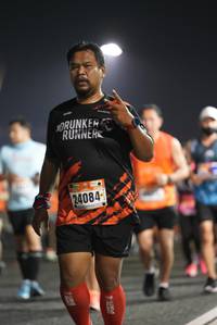 BIB: 24084
                            <button type="button" onclick="openModal(16133093)" class="btn btn-primary btn-sm float-right btn-popup" data-toggle="modal" data-target=".modal-high-quality">
                        <i class="fas fa-shopping-cart"></i> Add to Cart
                    </button>
                                            <button type="button" onclick="isThisMe(16133093, true)" class="btn btn-success btn-sm float-right btn-popup btn-isme hidden" data-toggle="tooltip" data-placement="bottom" title="นี่คือรูปของคุณใช่ไหม คลิกที่นี่เพื่อเอาเข้าอัลบั้ม">
                        <i class="fas fa-plus"></i> Add to album
                    </button>
                    <button type="button" onclick="isThisMe(16133093, false)" class="btn btn-warning btn-sm float-right btn-popup btn-isnotme hidden">
                        <i class="fas fa-ban"></i> Remove from album
                    </button>