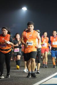 BIB: 4092, 27419, 254
                            <button type="button" onclick="openModal(16136538)" class="btn btn-primary btn-sm float-right btn-popup" data-toggle="modal" data-target=".modal-high-quality">
                        <i class="fas fa-shopping-cart"></i> Add to Cart
                    </button>
                                            <button type="button" onclick="isThisMe(16136538, true)" class="btn btn-success btn-sm float-right btn-popup btn-isme hidden" data-toggle="tooltip" data-placement="bottom" title="นี่คือรูปของคุณใช่ไหม คลิกที่นี่เพื่อเอาเข้าอัลบั้ม">
                        <i class="fas fa-plus"></i> Add to album
                    </button>
                    <button type="button" onclick="isThisMe(16136538, false)" class="btn btn-warning btn-sm float-right btn-popup btn-isnotme hidden">
                        <i class="fas fa-ban"></i> Remove from album
                    </button>