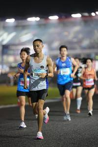 BIB: 118
                            <button type="button" onclick="openModal(16177323)" class="btn btn-primary btn-sm float-right btn-popup" data-toggle="modal" data-target=".modal-high-quality">
                        <i class="fas fa-shopping-cart"></i> Add to Cart
                    </button>
                                            <button type="button" onclick="isThisMe(16177323, true)" class="btn btn-success btn-sm float-right btn-popup btn-isme hidden" data-toggle="tooltip" data-placement="bottom" title="นี่คือรูปของคุณใช่ไหม คลิกที่นี่เพื่อเอาเข้าอัลบั้ม">
                        <i class="fas fa-plus"></i> Add to album
                    </button>
                    <button type="button" onclick="isThisMe(16177323, false)" class="btn btn-warning btn-sm float-right btn-popup btn-isnotme hidden">
                        <i class="fas fa-ban"></i> Remove from album
                    </button>