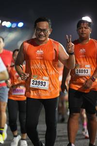 BIB: 24093, 23993
                            <button type="button" onclick="openModal(16135783)" class="btn btn-primary btn-sm float-right btn-popup" data-toggle="modal" data-target=".modal-high-quality">
                        <i class="fas fa-shopping-cart"></i> Add to Cart
                    </button>
                                            <button type="button" onclick="isThisMe(16135783, true)" class="btn btn-success btn-sm float-right btn-popup btn-isme hidden" data-toggle="tooltip" data-placement="bottom" title="นี่คือรูปของคุณใช่ไหม คลิกที่นี่เพื่อเอาเข้าอัลบั้ม">
                        <i class="fas fa-plus"></i> Add to album
                    </button>
                    <button type="button" onclick="isThisMe(16135783, false)" class="btn btn-warning btn-sm float-right btn-popup btn-isnotme hidden">
                        <i class="fas fa-ban"></i> Remove from album
                    </button>