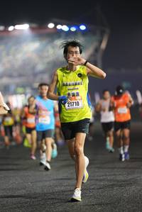 BIB: 21710
                            <button type="button" onclick="openModal(16098197)" class="btn btn-primary btn-sm float-right btn-popup" data-toggle="modal" data-target=".modal-high-quality">
                        <i class="fas fa-shopping-cart"></i> Add to Cart
                    </button>
                                            <button type="button" onclick="isThisMe(16098197, true)" class="btn btn-success btn-sm float-right btn-popup btn-isme hidden" data-toggle="tooltip" data-placement="bottom" title="นี่คือรูปของคุณใช่ไหม คลิกที่นี่เพื่อเอาเข้าอัลบั้ม">
                        <i class="fas fa-plus"></i> Add to album
                    </button>
                    <button type="button" onclick="isThisMe(16098197, false)" class="btn btn-warning btn-sm float-right btn-popup btn-isnotme hidden">
                        <i class="fas fa-ban"></i> Remove from album
                    </button>