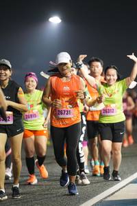 BIB: 26312, 26915
                            <button type="button" onclick="openModal(16133019)" class="btn btn-primary btn-sm float-right btn-popup" data-toggle="modal" data-target=".modal-high-quality">
                        <i class="fas fa-shopping-cart"></i> Add to Cart
                    </button>
                                            <button type="button" onclick="isThisMe(16133019, true)" class="btn btn-success btn-sm float-right btn-popup btn-isme hidden" data-toggle="tooltip" data-placement="bottom" title="นี่คือรูปของคุณใช่ไหม คลิกที่นี่เพื่อเอาเข้าอัลบั้ม">
                        <i class="fas fa-plus"></i> Add to album
                    </button>
                    <button type="button" onclick="isThisMe(16133019, false)" class="btn btn-warning btn-sm float-right btn-popup btn-isnotme hidden">
                        <i class="fas fa-ban"></i> Remove from album
                    </button>