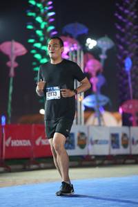 BIB: 1313
                            <button type="button" onclick="openModal(16393669)" class="btn btn-primary btn-sm float-right btn-popup" data-toggle="modal" data-target=".modal-high-quality">
                        <i class="fas fa-shopping-cart"></i> Add to Cart
                    </button>
                                            <button type="button" onclick="isThisMe(16393669, true)" class="btn btn-success btn-sm float-right btn-popup btn-isme hidden" data-toggle="tooltip" data-placement="bottom" title="นี่คือรูปของคุณใช่ไหม คลิกที่นี่เพื่อเอาเข้าอัลบั้ม">
                        <i class="fas fa-plus"></i> Add to album
                    </button>
                    <button type="button" onclick="isThisMe(16393669, false)" class="btn btn-warning btn-sm float-right btn-popup btn-isnotme hidden">
                        <i class="fas fa-ban"></i> Remove from album
                    </button>