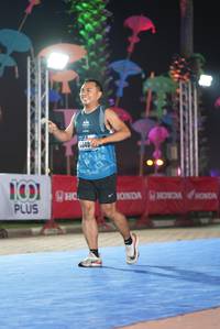 BIB: 340
                            <button type="button" onclick="openModal(16393078)" class="btn btn-primary btn-sm float-right btn-popup" data-toggle="modal" data-target=".modal-high-quality">
                        <i class="fas fa-shopping-cart"></i> Add to Cart
                    </button>
                                            <button type="button" onclick="isThisMe(16393078, true)" class="btn btn-success btn-sm float-right btn-popup btn-isme hidden" data-toggle="tooltip" data-placement="bottom" title="นี่คือรูปของคุณใช่ไหม คลิกที่นี่เพื่อเอาเข้าอัลบั้ม">
                        <i class="fas fa-plus"></i> Add to album
                    </button>
                    <button type="button" onclick="isThisMe(16393078, false)" class="btn btn-warning btn-sm float-right btn-popup btn-isnotme hidden">
                        <i class="fas fa-ban"></i> Remove from album
                    </button>