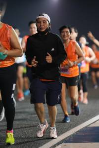 BIB: 
                            <button type="button" onclick="openModal(16109636)" class="btn btn-primary btn-sm float-right btn-popup" data-toggle="modal" data-target=".modal-high-quality">
                        <i class="fas fa-shopping-cart"></i> Add to Cart
                    </button>
                                            <button type="button" onclick="isThisMe(16109636, true)" class="btn btn-success btn-sm float-right btn-popup btn-isme hidden" data-toggle="tooltip" data-placement="bottom" title="นี่คือรูปของคุณใช่ไหม คลิกที่นี่เพื่อเอาเข้าอัลบั้ม">
                        <i class="fas fa-plus"></i> Add to album
                    </button>
                    <button type="button" onclick="isThisMe(16109636, false)" class="btn btn-warning btn-sm float-right btn-popup btn-isnotme hidden">
                        <i class="fas fa-ban"></i> Remove from album
                    </button>