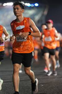 BIB: 20426
                            <button type="button" onclick="openModal(16107304)" class="btn btn-primary btn-sm float-right btn-popup" data-toggle="modal" data-target=".modal-high-quality">
                        <i class="fas fa-shopping-cart"></i> Add to Cart
                    </button>
                                            <button type="button" onclick="isThisMe(16107304, true)" class="btn btn-success btn-sm float-right btn-popup btn-isme hidden" data-toggle="tooltip" data-placement="bottom" title="นี่คือรูปของคุณใช่ไหม คลิกที่นี่เพื่อเอาเข้าอัลบั้ม">
                        <i class="fas fa-plus"></i> Add to album
                    </button>
                    <button type="button" onclick="isThisMe(16107304, false)" class="btn btn-warning btn-sm float-right btn-popup btn-isnotme hidden">
                        <i class="fas fa-ban"></i> Remove from album
                    </button>