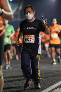 BIB: 80201
                            <button type="button" onclick="openModal(16132849)" class="btn btn-primary btn-sm float-right btn-popup" data-toggle="modal" data-target=".modal-high-quality">
                        <i class="fas fa-shopping-cart"></i> Add to Cart
                    </button>
                                            <button type="button" onclick="isThisMe(16132849, true)" class="btn btn-success btn-sm float-right btn-popup btn-isme hidden" data-toggle="tooltip" data-placement="bottom" title="นี่คือรูปของคุณใช่ไหม คลิกที่นี่เพื่อเอาเข้าอัลบั้ม">
                        <i class="fas fa-plus"></i> Add to album
                    </button>
                    <button type="button" onclick="isThisMe(16132849, false)" class="btn btn-warning btn-sm float-right btn-popup btn-isnotme hidden">
                        <i class="fas fa-ban"></i> Remove from album
                    </button>