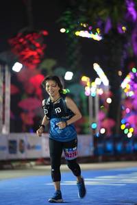 BIB: 4276
                            <button type="button" onclick="openModal(16398506)" class="btn btn-primary btn-sm float-right btn-popup" data-toggle="modal" data-target=".modal-high-quality">
                        <i class="fas fa-shopping-cart"></i> Add to Cart
                    </button>
                                            <button type="button" onclick="isThisMe(16398506, true)" class="btn btn-success btn-sm float-right btn-popup btn-isme hidden" data-toggle="tooltip" data-placement="bottom" title="นี่คือรูปของคุณใช่ไหม คลิกที่นี่เพื่อเอาเข้าอัลบั้ม">
                        <i class="fas fa-plus"></i> Add to album
                    </button>
                    <button type="button" onclick="isThisMe(16398506, false)" class="btn btn-warning btn-sm float-right btn-popup btn-isnotme hidden">
                        <i class="fas fa-ban"></i> Remove from album
                    </button>