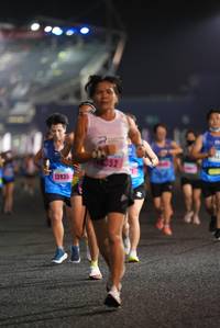 BIB: 352, 13935
                            <button type="button" onclick="openModal(16182588)" class="btn btn-primary btn-sm float-right btn-popup" data-toggle="modal" data-target=".modal-high-quality">
                        <i class="fas fa-shopping-cart"></i> Add to Cart
                    </button>
                                            <button type="button" onclick="isThisMe(16182588, true)" class="btn btn-success btn-sm float-right btn-popup btn-isme hidden" data-toggle="tooltip" data-placement="bottom" title="นี่คือรูปของคุณใช่ไหม คลิกที่นี่เพื่อเอาเข้าอัลบั้ม">
                        <i class="fas fa-plus"></i> Add to album
                    </button>
                    <button type="button" onclick="isThisMe(16182588, false)" class="btn btn-warning btn-sm float-right btn-popup btn-isnotme hidden">
                        <i class="fas fa-ban"></i> Remove from album
                    </button>
