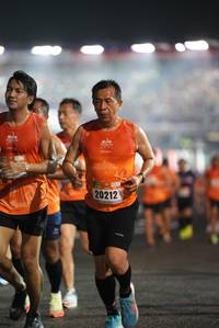 BIB: 20212
                            <button type="button" onclick="openModal(16098949)" class="btn btn-primary btn-sm float-right btn-popup" data-toggle="modal" data-target=".modal-high-quality">
                        <i class="fas fa-shopping-cart"></i> Add to Cart
                    </button>
                                            <button type="button" onclick="isThisMe(16098949, true)" class="btn btn-success btn-sm float-right btn-popup btn-isme hidden" data-toggle="tooltip" data-placement="bottom" title="นี่คือรูปของคุณใช่ไหม คลิกที่นี่เพื่อเอาเข้าอัลบั้ม">
                        <i class="fas fa-plus"></i> Add to album
                    </button>
                    <button type="button" onclick="isThisMe(16098949, false)" class="btn btn-warning btn-sm float-right btn-popup btn-isnotme hidden">
                        <i class="fas fa-ban"></i> Remove from album
                    </button>