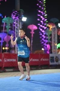 BIB: 42829
                            <button type="button" onclick="openModal(16399145)" class="btn btn-primary btn-sm float-right btn-popup" data-toggle="modal" data-target=".modal-high-quality">
                        <i class="fas fa-shopping-cart"></i> Add to Cart
                    </button>
                                            <button type="button" onclick="isThisMe(16399145, true)" class="btn btn-success btn-sm float-right btn-popup btn-isme hidden" data-toggle="tooltip" data-placement="bottom" title="นี่คือรูปของคุณใช่ไหม คลิกที่นี่เพื่อเอาเข้าอัลบั้ม">
                        <i class="fas fa-plus"></i> Add to album
                    </button>
                    <button type="button" onclick="isThisMe(16399145, false)" class="btn btn-warning btn-sm float-right btn-popup btn-isnotme hidden">
                        <i class="fas fa-ban"></i> Remove from album
                    </button>