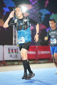 BIB: 2785, 0647
                            <button type="button" onclick="openModal(16405474)" class="btn btn-primary btn-sm float-right btn-popup" data-toggle="modal" data-target=".modal-high-quality">
                        <i class="fas fa-shopping-cart"></i> Add to Cart
                    </button>
                                            <button type="button" onclick="isThisMe(16405474, true)" class="btn btn-success btn-sm float-right btn-popup btn-isme hidden" data-toggle="tooltip" data-placement="bottom" title="นี่คือรูปของคุณใช่ไหม คลิกที่นี่เพื่อเอาเข้าอัลบั้ม">
                        <i class="fas fa-plus"></i> Add to album
                    </button>
                    <button type="button" onclick="isThisMe(16405474, false)" class="btn btn-warning btn-sm float-right btn-popup btn-isnotme hidden">
                        <i class="fas fa-ban"></i> Remove from album
                    </button>