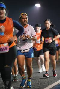 BIB: 568
                            <button type="button" onclick="openModal(16132149)" class="btn btn-primary btn-sm float-right btn-popup" data-toggle="modal" data-target=".modal-high-quality">
                        <i class="fas fa-shopping-cart"></i> Add to Cart
                    </button>
                                            <button type="button" onclick="isThisMe(16132149, true)" class="btn btn-success btn-sm float-right btn-popup btn-isme hidden" data-toggle="tooltip" data-placement="bottom" title="นี่คือรูปของคุณใช่ไหม คลิกที่นี่เพื่อเอาเข้าอัลบั้ม">
                        <i class="fas fa-plus"></i> Add to album
                    </button>
                    <button type="button" onclick="isThisMe(16132149, false)" class="btn btn-warning btn-sm float-right btn-popup btn-isnotme hidden">
                        <i class="fas fa-ban"></i> Remove from album
                    </button>