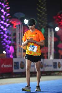 BIB: 4265
                            <button type="button" onclick="openModal(16394927)" class="btn btn-primary btn-sm float-right btn-popup" data-toggle="modal" data-target=".modal-high-quality">
                        <i class="fas fa-shopping-cart"></i> Add to Cart
                    </button>
                                            <button type="button" onclick="isThisMe(16394927, true)" class="btn btn-success btn-sm float-right btn-popup btn-isme hidden" data-toggle="tooltip" data-placement="bottom" title="นี่คือรูปของคุณใช่ไหม คลิกที่นี่เพื่อเอาเข้าอัลบั้ม">
                        <i class="fas fa-plus"></i> Add to album
                    </button>
                    <button type="button" onclick="isThisMe(16394927, false)" class="btn btn-warning btn-sm float-right btn-popup btn-isnotme hidden">
                        <i class="fas fa-ban"></i> Remove from album
                    </button>