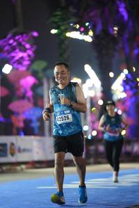 BIB: 42526
                            <button type="button" onclick="openModal(16403957)" class="btn btn-primary btn-sm float-right btn-popup" data-toggle="modal" data-target=".modal-high-quality">
                        <i class="fas fa-shopping-cart"></i> Add to Cart
                    </button>
                                            <button type="button" onclick="isThisMe(16403957, true)" class="btn btn-success btn-sm float-right btn-popup btn-isme hidden" data-toggle="tooltip" data-placement="bottom" title="นี่คือรูปของคุณใช่ไหม คลิกที่นี่เพื่อเอาเข้าอัลบั้ม">
                        <i class="fas fa-plus"></i> Add to album
                    </button>
                    <button type="button" onclick="isThisMe(16403957, false)" class="btn btn-warning btn-sm float-right btn-popup btn-isnotme hidden">
                        <i class="fas fa-ban"></i> Remove from album
                    </button>