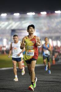 BIB: 24252
                            <button type="button" onclick="openModal(16097724)" class="btn btn-primary btn-sm float-right btn-popup" data-toggle="modal" data-target=".modal-high-quality">
                        <i class="fas fa-shopping-cart"></i> Add to Cart
                    </button>
                                            <button type="button" onclick="isThisMe(16097724, true)" class="btn btn-success btn-sm float-right btn-popup btn-isme hidden" data-toggle="tooltip" data-placement="bottom" title="นี่คือรูปของคุณใช่ไหม คลิกที่นี่เพื่อเอาเข้าอัลบั้ม">
                        <i class="fas fa-plus"></i> Add to album
                    </button>
                    <button type="button" onclick="isThisMe(16097724, false)" class="btn btn-warning btn-sm float-right btn-popup btn-isnotme hidden">
                        <i class="fas fa-ban"></i> Remove from album
                    </button>