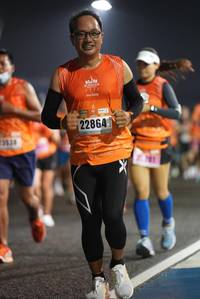 BIB: 22864
                            <button type="button" onclick="openModal(16114137)" class="btn btn-primary btn-sm float-right btn-popup" data-toggle="modal" data-target=".modal-high-quality">
                        <i class="fas fa-shopping-cart"></i> Add to Cart
                    </button>
                                            <button type="button" onclick="isThisMe(16114137, true)" class="btn btn-success btn-sm float-right btn-popup btn-isme hidden" data-toggle="tooltip" data-placement="bottom" title="นี่คือรูปของคุณใช่ไหม คลิกที่นี่เพื่อเอาเข้าอัลบั้ม">
                        <i class="fas fa-plus"></i> Add to album
                    </button>
                    <button type="button" onclick="isThisMe(16114137, false)" class="btn btn-warning btn-sm float-right btn-popup btn-isnotme hidden">
                        <i class="fas fa-ban"></i> Remove from album
                    </button>