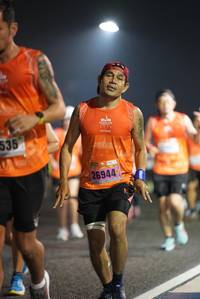 BIB: 535, 26944
                            <button type="button" onclick="openModal(16106041)" class="btn btn-primary btn-sm float-right btn-popup" data-toggle="modal" data-target=".modal-high-quality">
                        <i class="fas fa-shopping-cart"></i> Add to Cart
                    </button>
                                            <button type="button" onclick="isThisMe(16106041, true)" class="btn btn-success btn-sm float-right btn-popup btn-isme hidden" data-toggle="tooltip" data-placement="bottom" title="นี่คือรูปของคุณใช่ไหม คลิกที่นี่เพื่อเอาเข้าอัลบั้ม">
                        <i class="fas fa-plus"></i> Add to album
                    </button>
                    <button type="button" onclick="isThisMe(16106041, false)" class="btn btn-warning btn-sm float-right btn-popup btn-isnotme hidden">
                        <i class="fas fa-ban"></i> Remove from album
                    </button>