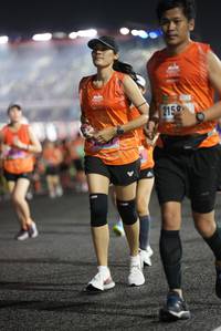 BIB: 215
                            <button type="button" onclick="openModal(16125560)" class="btn btn-primary btn-sm float-right btn-popup" data-toggle="modal" data-target=".modal-high-quality">
                        <i class="fas fa-shopping-cart"></i> Add to Cart
                    </button>
                                            <button type="button" onclick="isThisMe(16125560, true)" class="btn btn-success btn-sm float-right btn-popup btn-isme hidden" data-toggle="tooltip" data-placement="bottom" title="นี่คือรูปของคุณใช่ไหม คลิกที่นี่เพื่อเอาเข้าอัลบั้ม">
                        <i class="fas fa-plus"></i> Add to album
                    </button>
                    <button type="button" onclick="isThisMe(16125560, false)" class="btn btn-warning btn-sm float-right btn-popup btn-isnotme hidden">
                        <i class="fas fa-ban"></i> Remove from album
                    </button>