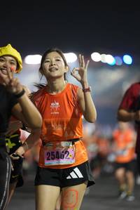 BIB: 25462
                            <button type="button" onclick="openModal(16135419)" class="btn btn-primary btn-sm float-right btn-popup" data-toggle="modal" data-target=".modal-high-quality">
                        <i class="fas fa-shopping-cart"></i> Add to Cart
                    </button>
                                            <button type="button" onclick="isThisMe(16135419, true)" class="btn btn-success btn-sm float-right btn-popup btn-isme hidden" data-toggle="tooltip" data-placement="bottom" title="นี่คือรูปของคุณใช่ไหม คลิกที่นี่เพื่อเอาเข้าอัลบั้ม">
                        <i class="fas fa-plus"></i> Add to album
                    </button>
                    <button type="button" onclick="isThisMe(16135419, false)" class="btn btn-warning btn-sm float-right btn-popup btn-isnotme hidden">
                        <i class="fas fa-ban"></i> Remove from album
                    </button>