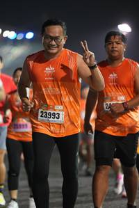 BIB: 23993
                            <button type="button" onclick="openModal(16135794)" class="btn btn-primary btn-sm float-right btn-popup" data-toggle="modal" data-target=".modal-high-quality">
                        <i class="fas fa-shopping-cart"></i> Add to Cart
                    </button>
                                            <button type="button" onclick="isThisMe(16135794, true)" class="btn btn-success btn-sm float-right btn-popup btn-isme hidden" data-toggle="tooltip" data-placement="bottom" title="นี่คือรูปของคุณใช่ไหม คลิกที่นี่เพื่อเอาเข้าอัลบั้ม">
                        <i class="fas fa-plus"></i> Add to album
                    </button>
                    <button type="button" onclick="isThisMe(16135794, false)" class="btn btn-warning btn-sm float-right btn-popup btn-isnotme hidden">
                        <i class="fas fa-ban"></i> Remove from album
                    </button>