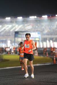 BIB: 0752
                            <button type="button" onclick="openModal(16098991)" class="btn btn-primary btn-sm float-right btn-popup" data-toggle="modal" data-target=".modal-high-quality">
                        <i class="fas fa-shopping-cart"></i> Add to Cart
                    </button>
                                            <button type="button" onclick="isThisMe(16098991, true)" class="btn btn-success btn-sm float-right btn-popup btn-isme hidden" data-toggle="tooltip" data-placement="bottom" title="นี่คือรูปของคุณใช่ไหม คลิกที่นี่เพื่อเอาเข้าอัลบั้ม">
                        <i class="fas fa-plus"></i> Add to album
                    </button>
                    <button type="button" onclick="isThisMe(16098991, false)" class="btn btn-warning btn-sm float-right btn-popup btn-isnotme hidden">
                        <i class="fas fa-ban"></i> Remove from album
                    </button>