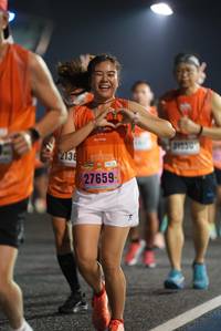 BIB: 138
                            <button type="button" onclick="openModal(16134141)" class="btn btn-primary btn-sm float-right btn-popup" data-toggle="modal" data-target=".modal-high-quality">
                        <i class="fas fa-shopping-cart"></i> Add to Cart
                    </button>
                                            <button type="button" onclick="isThisMe(16134141, true)" class="btn btn-success btn-sm float-right btn-popup btn-isme hidden" data-toggle="tooltip" data-placement="bottom" title="นี่คือรูปของคุณใช่ไหม คลิกที่นี่เพื่อเอาเข้าอัลบั้ม">
                        <i class="fas fa-plus"></i> Add to album
                    </button>
                    <button type="button" onclick="isThisMe(16134141, false)" class="btn btn-warning btn-sm float-right btn-popup btn-isnotme hidden">
                        <i class="fas fa-ban"></i> Remove from album
                    </button>