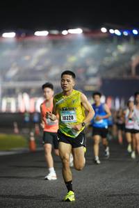 BIB: 10328
                            <button type="button" onclick="openModal(16176686)" class="btn btn-primary btn-sm float-right btn-popup" data-toggle="modal" data-target=".modal-high-quality">
                        <i class="fas fa-shopping-cart"></i> Add to Cart
                    </button>
                                            <button type="button" onclick="isThisMe(16176686, true)" class="btn btn-success btn-sm float-right btn-popup btn-isme hidden" data-toggle="tooltip" data-placement="bottom" title="นี่คือรูปของคุณใช่ไหม คลิกที่นี่เพื่อเอาเข้าอัลบั้ม">
                        <i class="fas fa-plus"></i> Add to album
                    </button>
                    <button type="button" onclick="isThisMe(16176686, false)" class="btn btn-warning btn-sm float-right btn-popup btn-isnotme hidden">
                        <i class="fas fa-ban"></i> Remove from album
                    </button>
