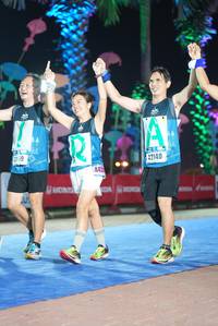 BIB: 442
                            <button type="button" onclick="openModal(16392902)" class="btn btn-primary btn-sm float-right btn-popup" data-toggle="modal" data-target=".modal-high-quality">
                        <i class="fas fa-shopping-cart"></i> Add to Cart
                    </button>
                                            <button type="button" onclick="isThisMe(16392902, true)" class="btn btn-success btn-sm float-right btn-popup btn-isme hidden" data-toggle="tooltip" data-placement="bottom" title="นี่คือรูปของคุณใช่ไหม คลิกที่นี่เพื่อเอาเข้าอัลบั้ม">
                        <i class="fas fa-plus"></i> Add to album
                    </button>
                    <button type="button" onclick="isThisMe(16392902, false)" class="btn btn-warning btn-sm float-right btn-popup btn-isnotme hidden">
                        <i class="fas fa-ban"></i> Remove from album
                    </button>