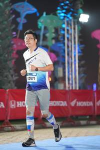 BIB: 42671
                            <button type="button" onclick="openModal(16409699)" class="btn btn-primary btn-sm float-right btn-popup" data-toggle="modal" data-target=".modal-high-quality">
                        <i class="fas fa-shopping-cart"></i> Add to Cart
                    </button>
                                            <button type="button" onclick="isThisMe(16409699, true)" class="btn btn-success btn-sm float-right btn-popup btn-isme hidden" data-toggle="tooltip" data-placement="bottom" title="นี่คือรูปของคุณใช่ไหม คลิกที่นี่เพื่อเอาเข้าอัลบั้ม">
                        <i class="fas fa-plus"></i> Add to album
                    </button>
                    <button type="button" onclick="isThisMe(16409699, false)" class="btn btn-warning btn-sm float-right btn-popup btn-isnotme hidden">
                        <i class="fas fa-ban"></i> Remove from album
                    </button>