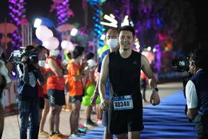 BIB: 40340
                            <button type="button" onclick="openModal(16412555)" class="btn btn-primary btn-sm float-right btn-popup" data-toggle="modal" data-target=".modal-high-quality">
                        <i class="fas fa-shopping-cart"></i> Add to Cart
                    </button>
                                            <button type="button" onclick="isThisMe(16412555, true)" class="btn btn-success btn-sm float-right btn-popup btn-isme hidden" data-toggle="tooltip" data-placement="bottom" title="นี่คือรูปของคุณใช่ไหม คลิกที่นี่เพื่อเอาเข้าอัลบั้ม">
                        <i class="fas fa-plus"></i> Add to album
                    </button>
                    <button type="button" onclick="isThisMe(16412555, false)" class="btn btn-warning btn-sm float-right btn-popup btn-isnotme hidden">
                        <i class="fas fa-ban"></i> Remove from album
                    </button>