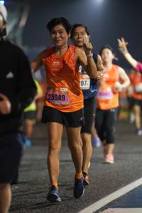 BIB: 25949
                            <button type="button" onclick="openModal(16109682)" class="btn btn-primary btn-sm float-right btn-popup" data-toggle="modal" data-target=".modal-high-quality">
                        <i class="fas fa-shopping-cart"></i> Add to Cart
                    </button>
                                            <button type="button" onclick="isThisMe(16109682, true)" class="btn btn-success btn-sm float-right btn-popup btn-isme hidden" data-toggle="tooltip" data-placement="bottom" title="นี่คือรูปของคุณใช่ไหม คลิกที่นี่เพื่อเอาเข้าอัลบั้ม">
                        <i class="fas fa-plus"></i> Add to album
                    </button>
                    <button type="button" onclick="isThisMe(16109682, false)" class="btn btn-warning btn-sm float-right btn-popup btn-isnotme hidden">
                        <i class="fas fa-ban"></i> Remove from album
                    </button>