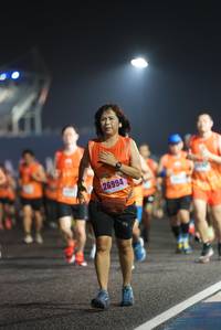 BIB: 26994
                            <button type="button" onclick="openModal(16129638)" class="btn btn-primary btn-sm float-right btn-popup" data-toggle="modal" data-target=".modal-high-quality">
                        <i class="fas fa-shopping-cart"></i> Add to Cart
                    </button>
                                            <button type="button" onclick="isThisMe(16129638, true)" class="btn btn-success btn-sm float-right btn-popup btn-isme hidden" data-toggle="tooltip" data-placement="bottom" title="นี่คือรูปของคุณใช่ไหม คลิกที่นี่เพื่อเอาเข้าอัลบั้ม">
                        <i class="fas fa-plus"></i> Add to album
                    </button>
                    <button type="button" onclick="isThisMe(16129638, false)" class="btn btn-warning btn-sm float-right btn-popup btn-isnotme hidden">
                        <i class="fas fa-ban"></i> Remove from album
                    </button>