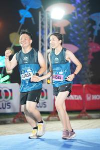 BIB: 43050, 44585
                            <button type="button" onclick="openModal(16399162)" class="btn btn-primary btn-sm float-right btn-popup" data-toggle="modal" data-target=".modal-high-quality">
                        <i class="fas fa-shopping-cart"></i> Add to Cart
                    </button>
                                            <button type="button" onclick="isThisMe(16399162, true)" class="btn btn-success btn-sm float-right btn-popup btn-isme hidden" data-toggle="tooltip" data-placement="bottom" title="นี่คือรูปของคุณใช่ไหม คลิกที่นี่เพื่อเอาเข้าอัลบั้ม">
                        <i class="fas fa-plus"></i> Add to album
                    </button>
                    <button type="button" onclick="isThisMe(16399162, false)" class="btn btn-warning btn-sm float-right btn-popup btn-isnotme hidden">
                        <i class="fas fa-ban"></i> Remove from album
                    </button>