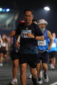 BIB: 1064
                            <button type="button" onclick="openModal(16200977)" class="btn btn-primary btn-sm float-right btn-popup" data-toggle="modal" data-target=".modal-high-quality">
                        <i class="fas fa-shopping-cart"></i> Add to Cart
                    </button>
                                            <button type="button" onclick="isThisMe(16200977, true)" class="btn btn-success btn-sm float-right btn-popup btn-isme hidden" data-toggle="tooltip" data-placement="bottom" title="นี่คือรูปของคุณใช่ไหม คลิกที่นี่เพื่อเอาเข้าอัลบั้ม">
                        <i class="fas fa-plus"></i> Add to album
                    </button>
                    <button type="button" onclick="isThisMe(16200977, false)" class="btn btn-warning btn-sm float-right btn-popup btn-isnotme hidden">
                        <i class="fas fa-ban"></i> Remove from album
                    </button>