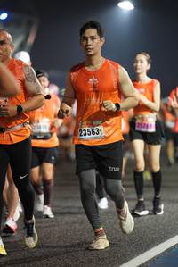 BIB: 2528, 23563
                            <button type="button" onclick="openModal(16116500)" class="btn btn-primary btn-sm float-right btn-popup" data-toggle="modal" data-target=".modal-high-quality">
                        <i class="fas fa-shopping-cart"></i> Add to Cart
                    </button>
                                            <button type="button" onclick="isThisMe(16116500, true)" class="btn btn-success btn-sm float-right btn-popup btn-isme hidden" data-toggle="tooltip" data-placement="bottom" title="นี่คือรูปของคุณใช่ไหม คลิกที่นี่เพื่อเอาเข้าอัลบั้ม">
                        <i class="fas fa-plus"></i> Add to album
                    </button>
                    <button type="button" onclick="isThisMe(16116500, false)" class="btn btn-warning btn-sm float-right btn-popup btn-isnotme hidden">
                        <i class="fas fa-ban"></i> Remove from album
                    </button>