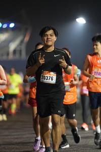 BIB: 2745, 20376
                            <button type="button" onclick="openModal(16131599)" class="btn btn-primary btn-sm float-right btn-popup" data-toggle="modal" data-target=".modal-high-quality">
                        <i class="fas fa-shopping-cart"></i> Add to Cart
                    </button>
                                            <button type="button" onclick="isThisMe(16131599, true)" class="btn btn-success btn-sm float-right btn-popup btn-isme hidden" data-toggle="tooltip" data-placement="bottom" title="นี่คือรูปของคุณใช่ไหม คลิกที่นี่เพื่อเอาเข้าอัลบั้ม">
                        <i class="fas fa-plus"></i> Add to album
                    </button>
                    <button type="button" onclick="isThisMe(16131599, false)" class="btn btn-warning btn-sm float-right btn-popup btn-isnotme hidden">
                        <i class="fas fa-ban"></i> Remove from album
                    </button>