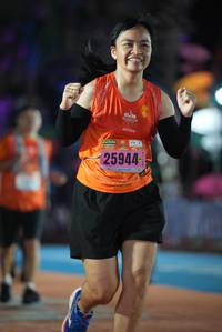 BIB: 201, 25944
                            <button type="button" onclick="openModal(16361574)" class="btn btn-primary btn-sm float-right btn-popup" data-toggle="modal" data-target=".modal-high-quality">
                        <i class="fas fa-shopping-cart"></i> Add to Cart
                    </button>
                                            <button type="button" onclick="isThisMe(16361574, true)" class="btn btn-success btn-sm float-right btn-popup btn-isme hidden" data-toggle="tooltip" data-placement="bottom" title="นี่คือรูปของคุณใช่ไหม คลิกที่นี่เพื่อเอาเข้าอัลบั้ม">
                        <i class="fas fa-plus"></i> Add to album
                    </button>
                    <button type="button" onclick="isThisMe(16361574, false)" class="btn btn-warning btn-sm float-right btn-popup btn-isnotme hidden">
                        <i class="fas fa-ban"></i> Remove from album
                    </button>