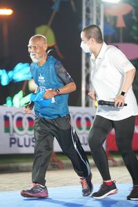 BIB: 
                            <button type="button" onclick="openModal(16408400)" class="btn btn-primary btn-sm float-right btn-popup" data-toggle="modal" data-target=".modal-high-quality">
                        <i class="fas fa-shopping-cart"></i> Add to Cart
                    </button>
                                            <button type="button" onclick="isThisMe(16408400, true)" class="btn btn-success btn-sm float-right btn-popup btn-isme hidden" data-toggle="tooltip" data-placement="bottom" title="นี่คือรูปของคุณใช่ไหม คลิกที่นี่เพื่อเอาเข้าอัลบั้ม">
                        <i class="fas fa-plus"></i> Add to album
                    </button>
                    <button type="button" onclick="isThisMe(16408400, false)" class="btn btn-warning btn-sm float-right btn-popup btn-isnotme hidden">
                        <i class="fas fa-ban"></i> Remove from album
                    </button>