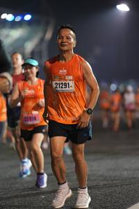 BIB: 21291, 25914
                            <button type="button" onclick="openModal(16107979)" class="btn btn-primary btn-sm float-right btn-popup" data-toggle="modal" data-target=".modal-high-quality">
                        <i class="fas fa-shopping-cart"></i> Add to Cart
                    </button>
                                            <button type="button" onclick="isThisMe(16107979, true)" class="btn btn-success btn-sm float-right btn-popup btn-isme hidden" data-toggle="tooltip" data-placement="bottom" title="นี่คือรูปของคุณใช่ไหม คลิกที่นี่เพื่อเอาเข้าอัลบั้ม">
                        <i class="fas fa-plus"></i> Add to album
                    </button>
                    <button type="button" onclick="isThisMe(16107979, false)" class="btn btn-warning btn-sm float-right btn-popup btn-isnotme hidden">
                        <i class="fas fa-ban"></i> Remove from album
                    </button>