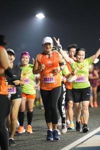 BIB: 26731, 26312, 362
                            <button type="button" onclick="openModal(16132978)" class="btn btn-primary btn-sm float-right btn-popup" data-toggle="modal" data-target=".modal-high-quality">
                        <i class="fas fa-shopping-cart"></i> Add to Cart
                    </button>
                                            <button type="button" onclick="isThisMe(16132978, true)" class="btn btn-success btn-sm float-right btn-popup btn-isme hidden" data-toggle="tooltip" data-placement="bottom" title="นี่คือรูปของคุณใช่ไหม คลิกที่นี่เพื่อเอาเข้าอัลบั้ม">
                        <i class="fas fa-plus"></i> Add to album
                    </button>
                    <button type="button" onclick="isThisMe(16132978, false)" class="btn btn-warning btn-sm float-right btn-popup btn-isnotme hidden">
                        <i class="fas fa-ban"></i> Remove from album
                    </button>